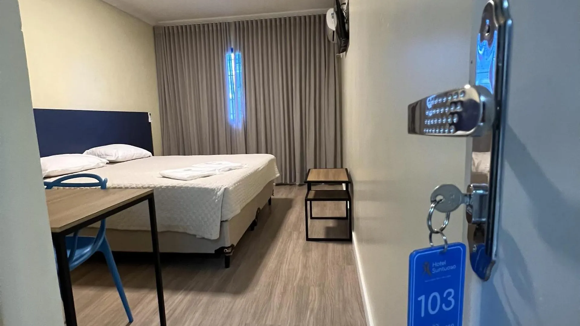 Hotel Suntuoso Aguas Claras